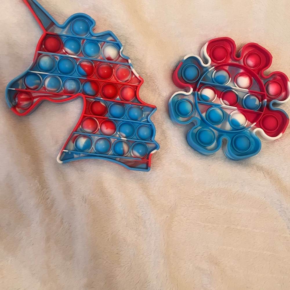 Preowned Pop Fidgets Bundle - Picture 2 of 3